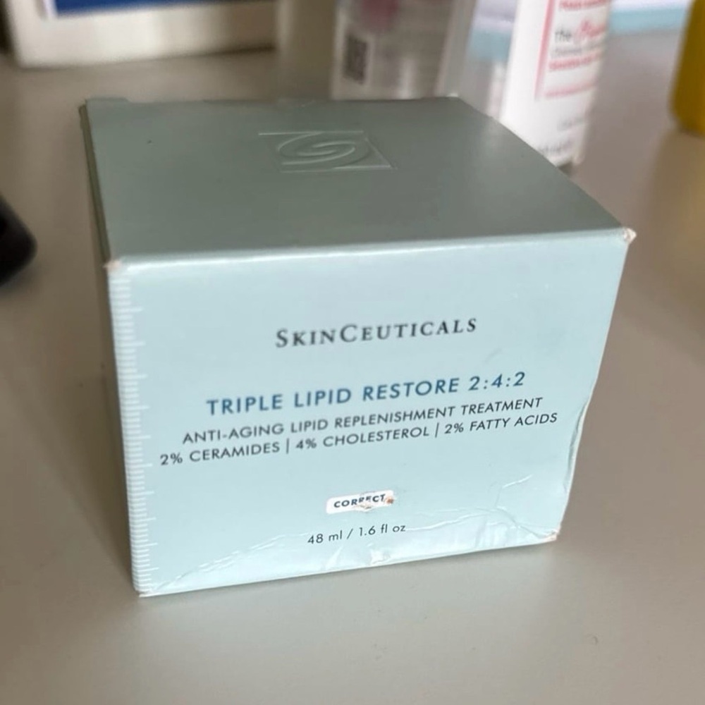 SkinCeuticals Triple Lipid Restore 2:4:2 - Soft Blue Packaging